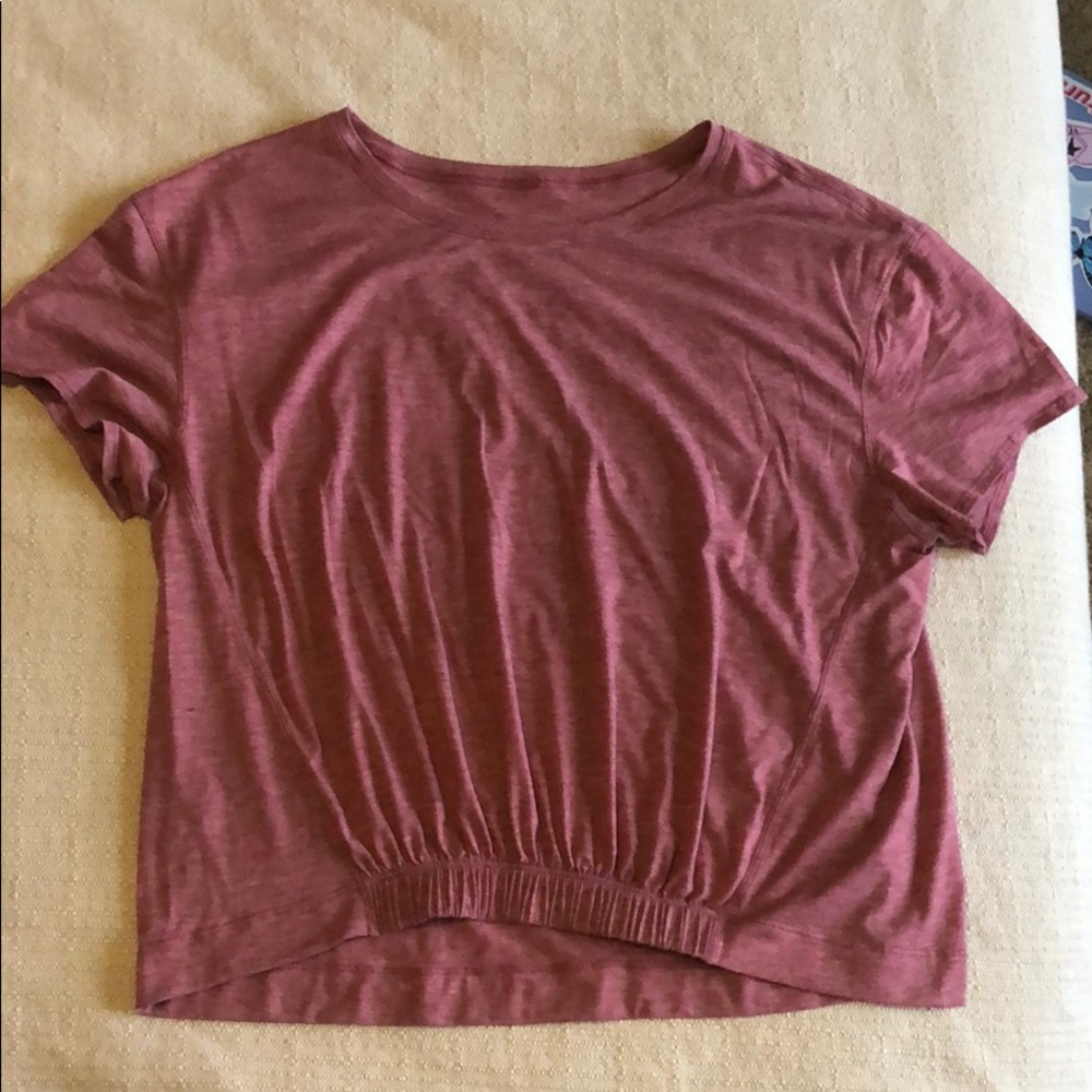 Lululemon cropped/cinched waist top!